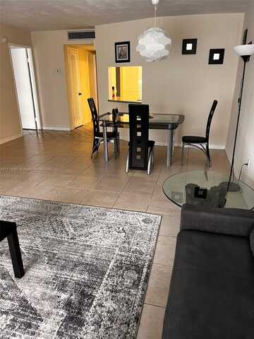 1680 NE 191st St, Miami, FL 33179