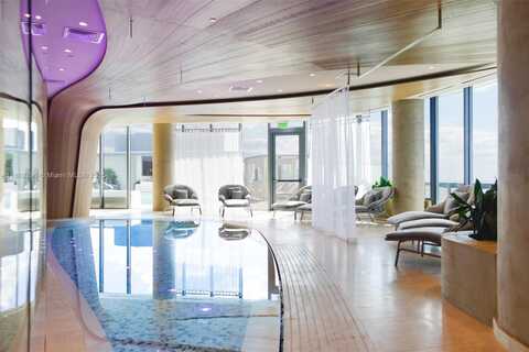 1000 Brickell Plz, Miami, FL 33131