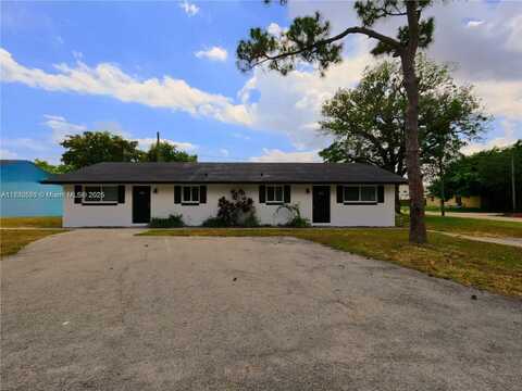 4906 Serafica Dr, Lake Worth, FL 33461