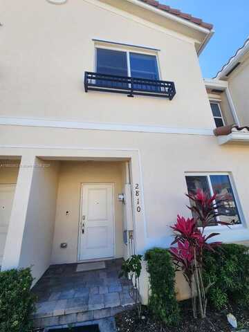 2810 NW 181st St, Miami Gardens, FL 33056