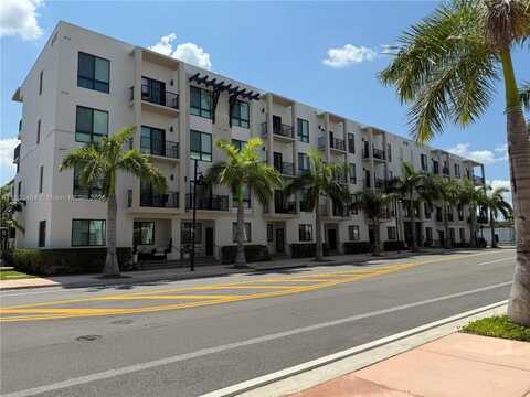 8167 NW 41st St, Doral, FL 33166