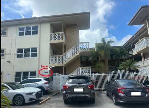1958 Monroe St, Hollywood, FL 33020