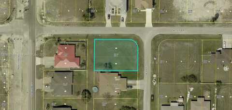 1910 NE 8th PL, Cape Coral, FL 33909