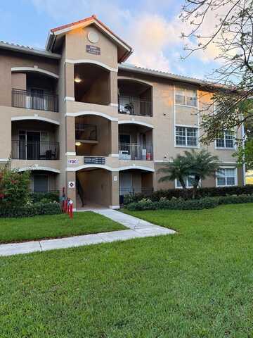 11650 SW 2nd St, Pembroke Pines, FL 33025