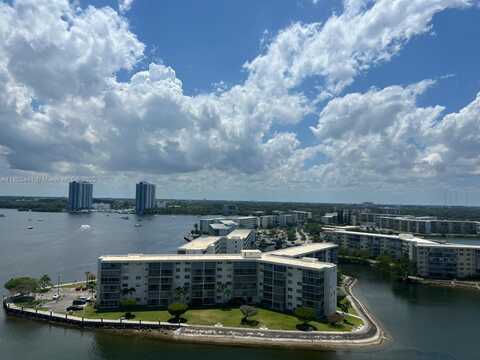 1000 W Island Blvd, Aventura, FL 33160