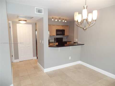 2881 N Oakland Forest Dr, Oakland Park, FL 33309