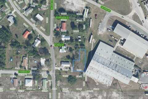207 Rainbow Street, Avon Park, FL 33825