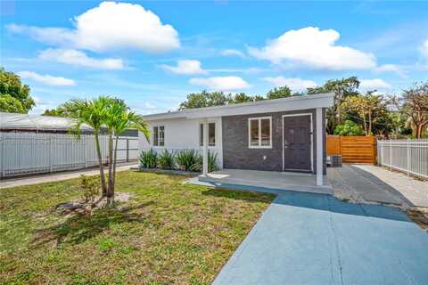 716 Burlington St, Opa Locka, FL 33054