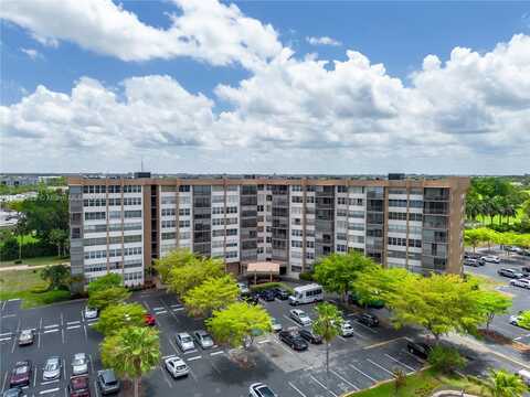 1100 Saint Charles Pl, Pembroke Pines, FL 33026