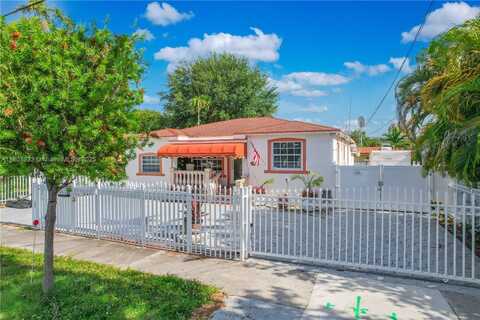 4245 SW 3rd St, Miami, FL 33134