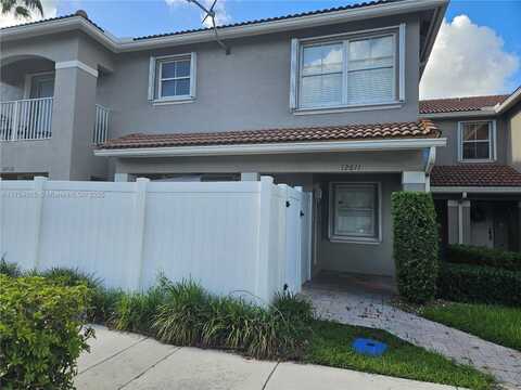 12611 SW 54th Ct, Miramar, FL 33027