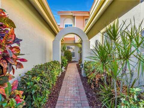 185 Napa Ridge Rd. E., Naples, Other City - In The State Of Florida, FL 34119