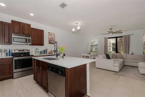 1091 NW 33rd Ct, Pompano Beach, FL 33064