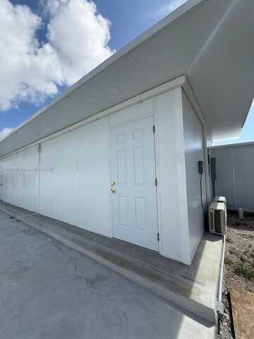 11260 SW 203rd St, Miami, FL 33189