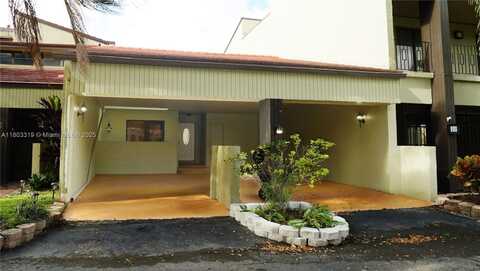 3823 Estepona Ave, Doral, FL 33178