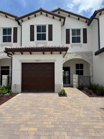 2825 SE 25, Homestead, FL 33034