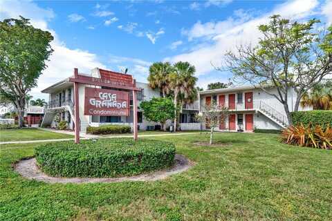 8701 SW 141st St, Palmetto Bay, FL 33176