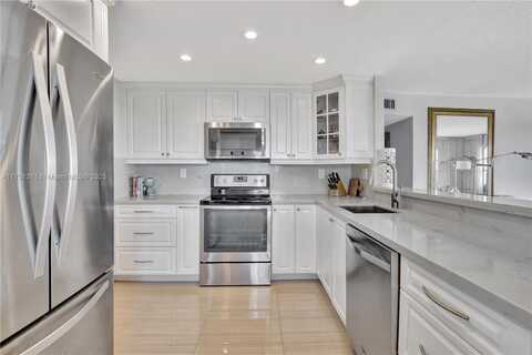 10777 W Sample Rd, Coral Springs, FL 33065