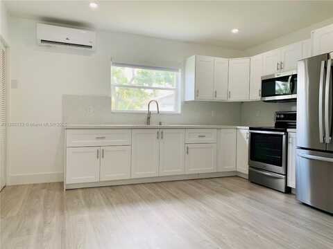 5441 NW 174th Dr, Miami Gardens, FL 33055