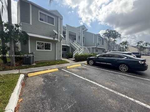 3437 NW 44th St, Oakland Park, FL 33309