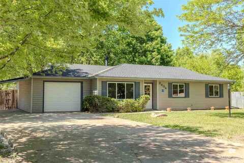 2404 Buttonwood Drive, Manhattan, KS 66502