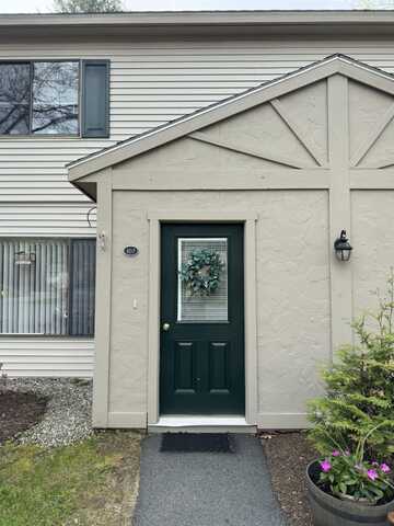 133 Colonial Drive, Hartford, VT 05001