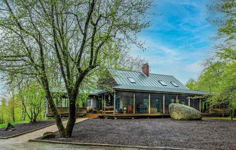 186 Iron Kettle Road, Warner, NH 03278