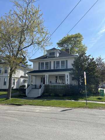 107 Maple Street, Bangor, ME 04401