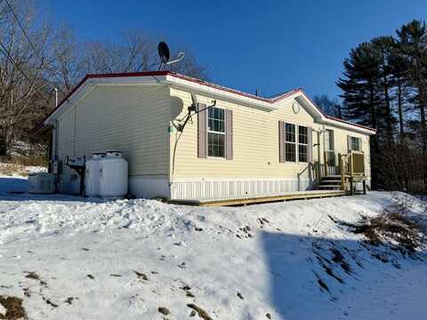 15 Bartlett Street, Machias, ME 04654