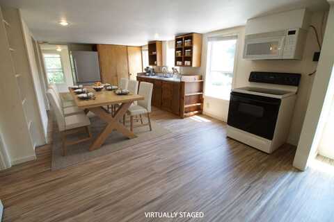 3 Town Hill Road, Appleton, ME 04862