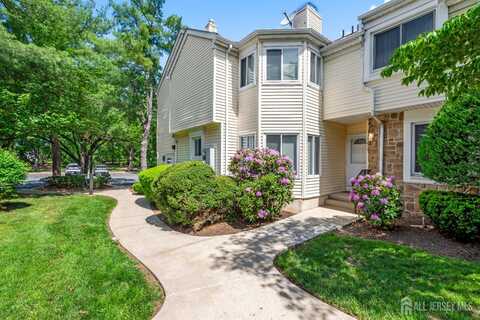 1018 Schmidt Lane, North Brunswick, NJ 08902