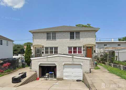 315 Harris Street, Carteret, NJ 07008