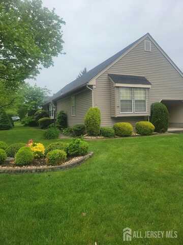 28 John Paul Jones Boulevard, Monroe, NJ 08831