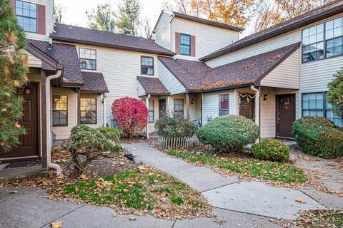 1209 Woodbridge Commons Way, Iselin, NJ 08830