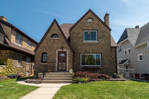 1905 Thurston Ave, Racine, WI 53403