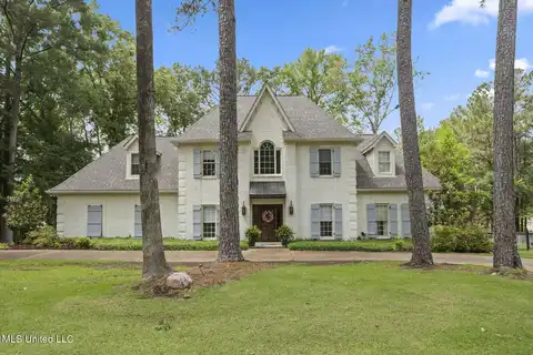 400 W Wycombe Place, Flowood, MS 39232