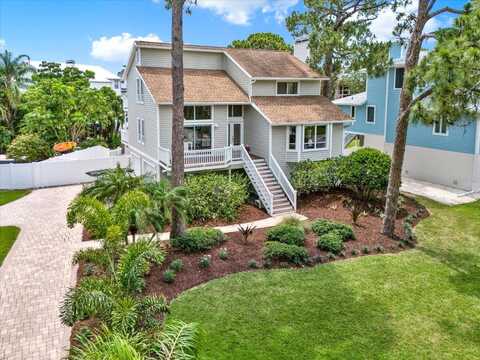 748 SOUNDVIEW DRIVE, PALM HARBOR, FL 34683