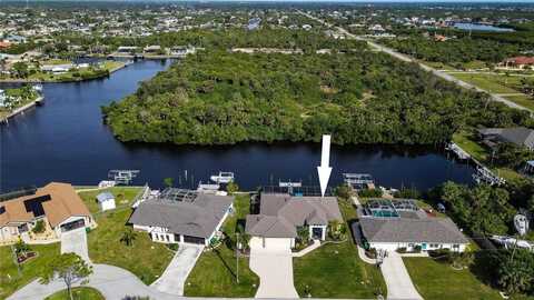 19246 MOORE HAVEN COURT, PORT CHARLOTTE, FL 33948