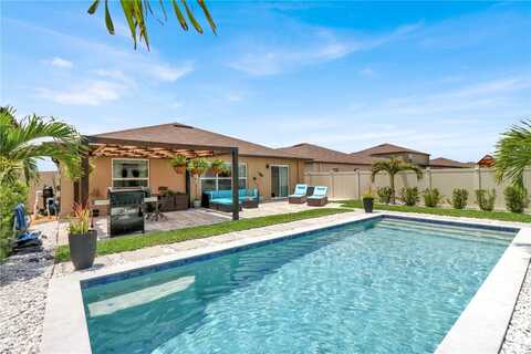 7114 FERN GARDEN COURT, SUN CITY CENTER, FL 33573