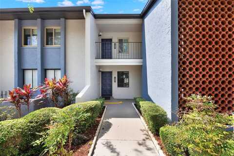 2 ESCONDIDO CIRCLE, ALTAMONTE SPRINGS, FL 32701