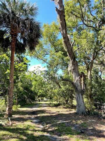 305 GAINES STREET, LEESBURG, FL 34748