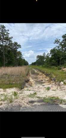 602 BOUGAINVILLE DRIVE, INDIAN LAKE ESTATES, FL 33855