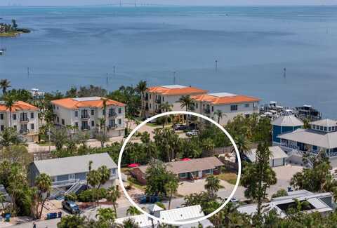 208 PEACOCK LANE, HOLMES BEACH, FL 34217