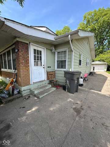3646 Creston Drive, Indianapolis, IN 46222