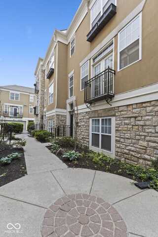 6665 Boxcar Place, Indianapolis, IN 46220