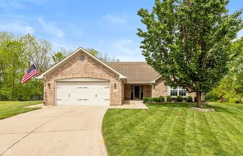 35 Valley View, Brownsburg, IN 46112