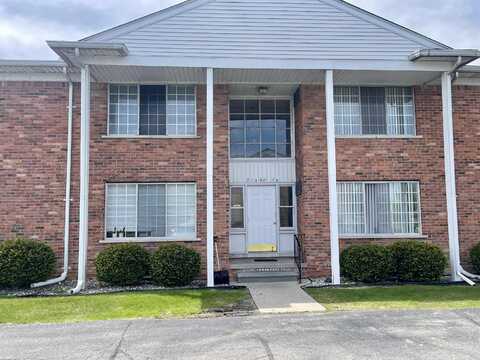 21474 Beaconsfield, Saint Clair Shores, MI 48080
