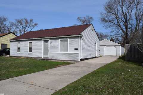 26710 Woodmont, Roseville, MI 48066