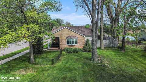 30430 Park, Roseville, MI 48066