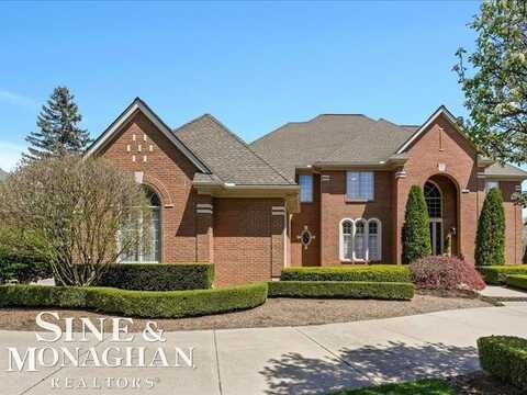 5561 Brookside, Washington, MI 48094